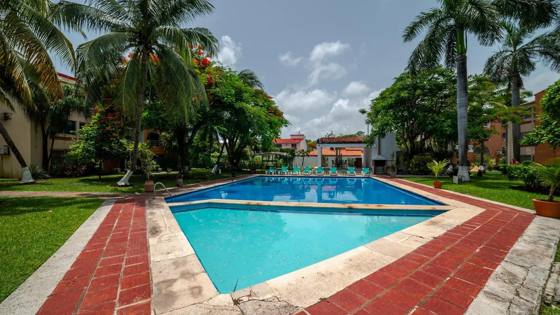 Depa Frente A Plaza Las Americas Cancún Apartamento