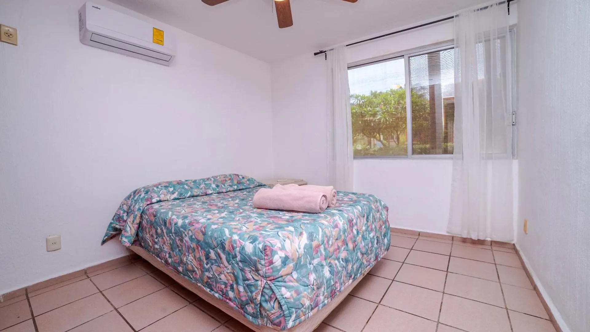 Depa Frente A Plaza Las Americas Cancún Apartamento